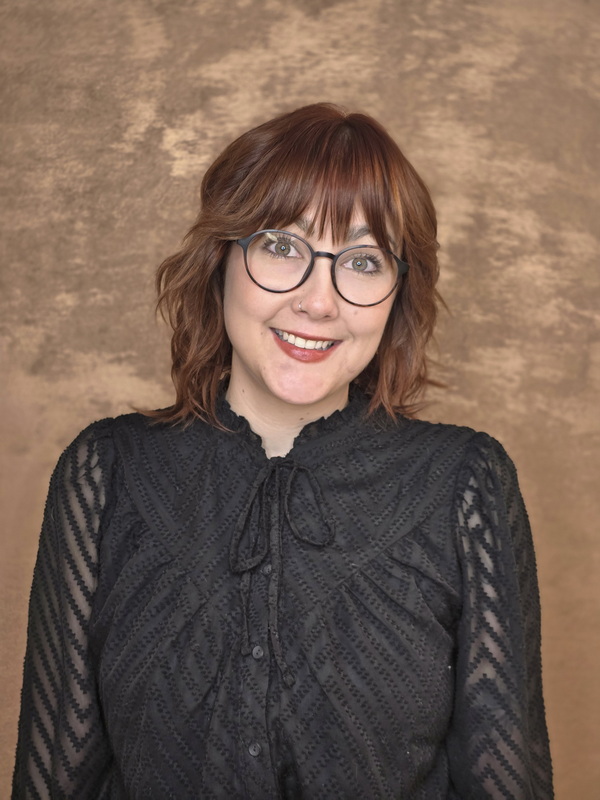 Belinda — Stellvertretende Geschäftsführerin