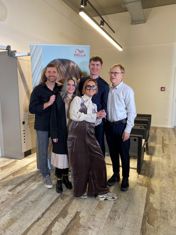 Team Hair Fashion bei der Weiterbildung